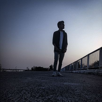 Ratanku16828's profile picture. 