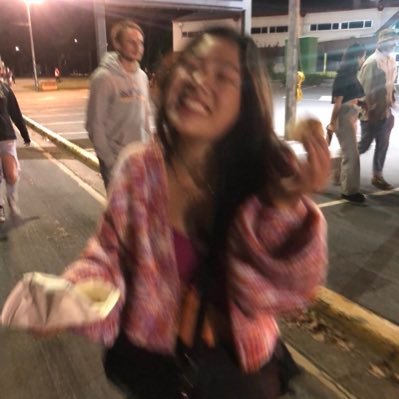 ironicingenue's profile picture. frail victorian woman