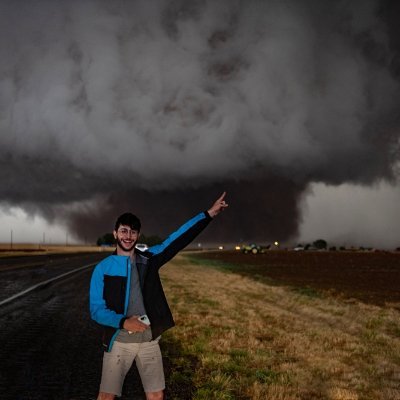 🇫🇷 French Storm Chaser and enthusiastic meteorologist  |  Member of Storm chasing team ALCO ⚡

Instagram : Trackthestorm