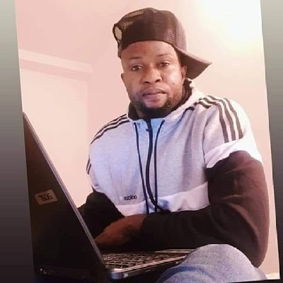 AkhatorClifford's profile picture. 