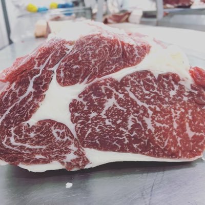 Pioneros de la raza Wagyu en Uruguay. Genetica, produccion y comercializacion de carne. Consultoria y programas de carne.