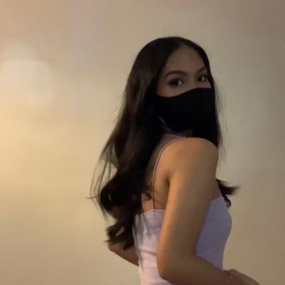 kristenchiong's profile picture. 💜🦋 | 🍒
