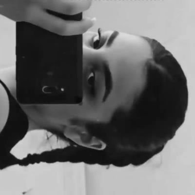 maah__ii's profile picture. call me mahi l meen 🌙not 🐟