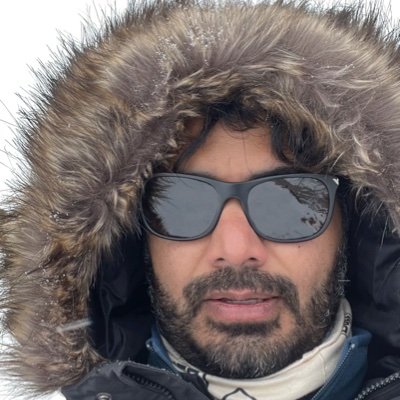 **Snow Leopard Man: Chasing elusive wild cats & my sanity. **❄️
Fine Art Printmaker (yes, really!). Cartier, Rolex, 60+ articles.
Still scared of heights.