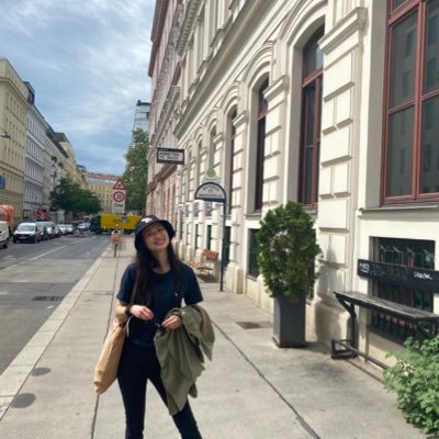 tiffanygraceee1's profile picture. 