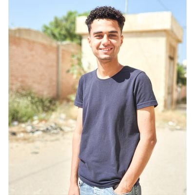 OsamaMo44167662's profile picture. ضايعهه‍ الدنيا بجمال عيونه‍اه‍ ✨❤