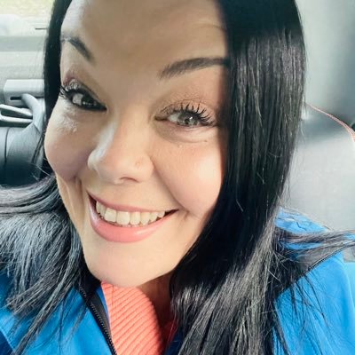 LISA RILEY (BLUE TICK) Profile