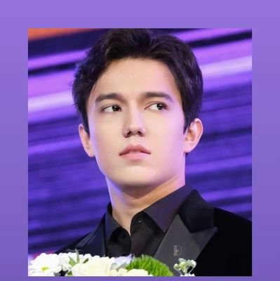 Dear del mejor cantante de todos los tiempos,  Dimash Qudaibergen. 💖✨