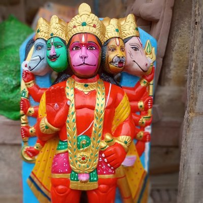 Chaturvedi3205's profile picture. 🙏राष्ट्र सर्वोपरि🙏
May the blessings of parents and Bholenath always remain❤❤