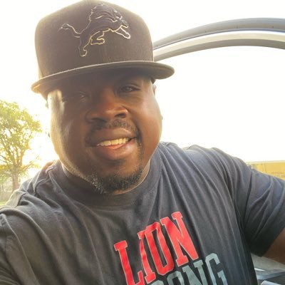 Devoted Husband and Father Waco High Teacher/Coach Varsity Football Run Game Coordinator Coach (RB) Varsity Baseball 1st Assistant Coach Father of 5
