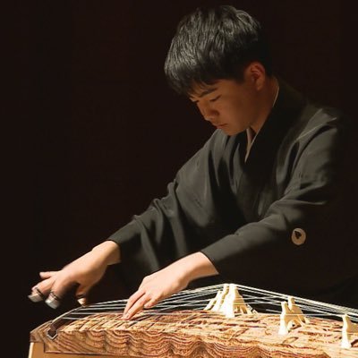 箏 / 岐阜→藝高 →藝大 現代箏曲専攻→修士1/第30回賢順記念全国箏曲コンクール賢順賞/令和5年岐阜県文化奨励賞受賞/アカンサス音楽賞