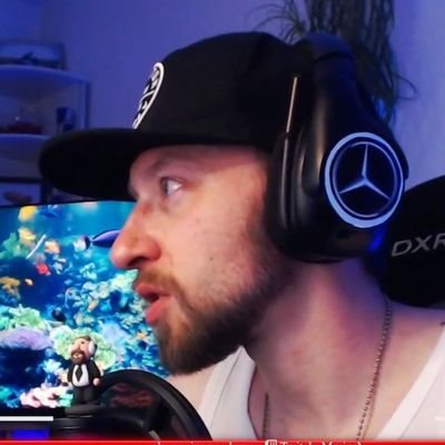 macdryver's profile picture. Deutschlands bekanntester unbekannter Twitch Streamer!

I am on Twitch now! https://t.co/ihOYrK18lT
#macdryver #Twitch #Streamer