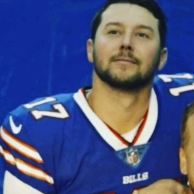 Your favorite WNY realtor.                                        
#BillsMafia #GoSabres
#CanesFootball🙌 #RoarTech