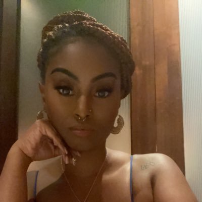 bRe_defined Profile Picture