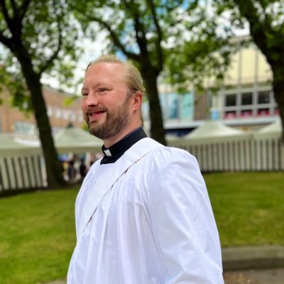 new curate in Bradford | Tough Mudder Legionnaire | Jesus follower | mental health first aid | LGBTQ+ ally | he/him. Views my own