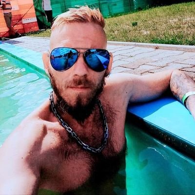 Szeretem a lányokat oral sex anális sex spricceles minden