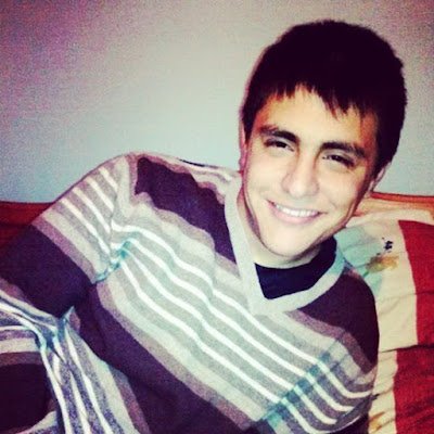 tomasvr08's profile picture. Listo!