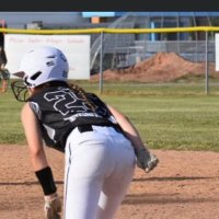 Elliana Thompson (@elli_thompson25) Twitter profile photo