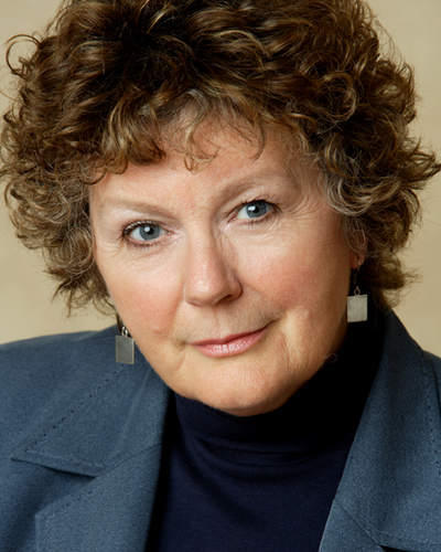 Consultant and therapist for eating disorders, disordered eating and obesity. Author Understanding your Eating. Inspirational speaker and workshop leader