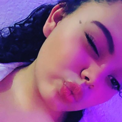 CamilaVegasanc4's profile picture. 💜