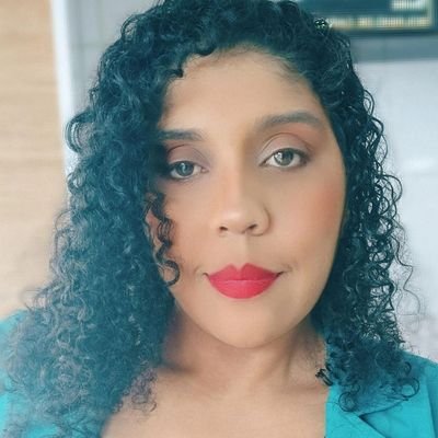 CEO da @zeusesportsbr Arquiteta e Urbanista // Colaboradora no cenários de E-Sports @diziceozeus // Sócia na @kriearquitetura_
#goZEUS