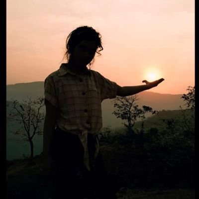 pritimaurya889's profile picture. 