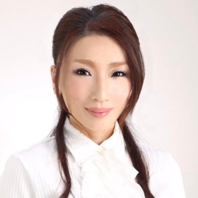 🥇東京都 バストアップサロン 口コミランキング第1位獲得🥇美肌フェイシャル&バストアップ専門店 Seven Seasの葉月です。 #矢沢永吉 と #UFC が好きすぎる美容家よ!https://t.co/mPtHIQostU