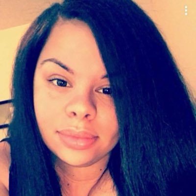 DopeGirlAsh_'s profile picture. 👩‍👦‍👦👑👩🏽‍🎓💅🏽💵💸💰♌️🦷