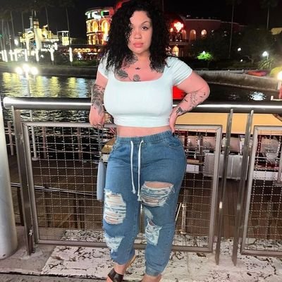 Cynthia_21365's profile picture. 