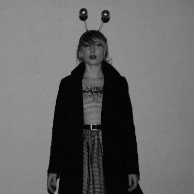 heidigreenwood's profile picture. Human. Pilot @papergardenrecs