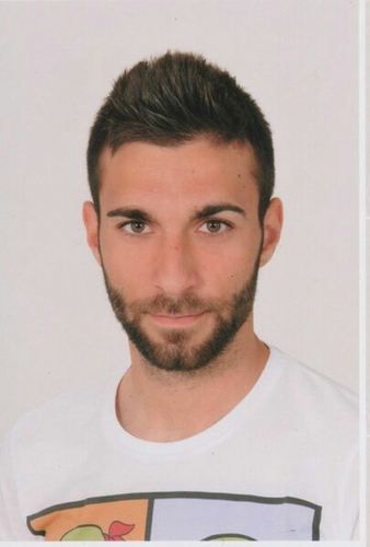 angelito918's profile picture. Todo hombre sabio teme tres cosas: la tormenta en el mar, la noche sin luna y la ira de un hombre amable.