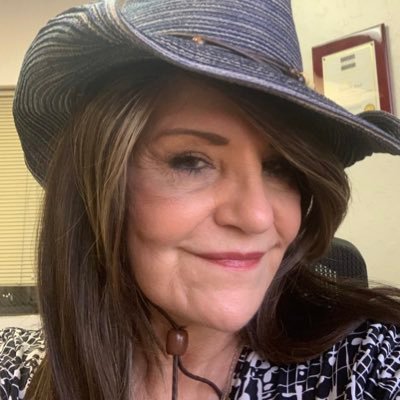 denise0724's profile picture. 