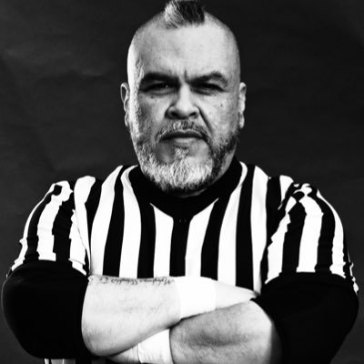 Professional Wrestling Referee by way of The Santino Bros Wrestling Academy Izykhaze.ref@gmail.com