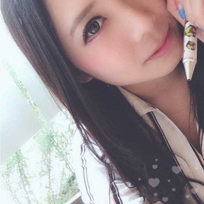 💘自慢のおっぱいなのに触ってくれる相手いなくて寂しい😢
優しい人なら年齢とか関係ないんで 仲良くしてください💗
DMまってます💕 ※フォロワーさんじゃないと返信できませんので、フォローしてからお願いしますね♪