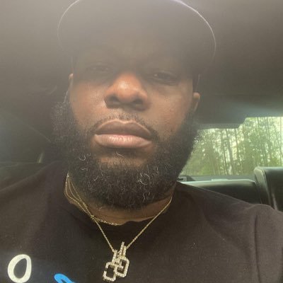 __louisianazell's profile picture. CARS AND GUNS