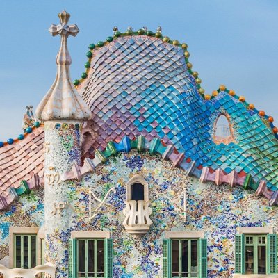 ✨ Welcome to Gaudí’s magical house.
🏛 @UNESCO World Heritage Site