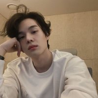 𝐿im🍓 (@ilytlsj_) 's Twitter Profile