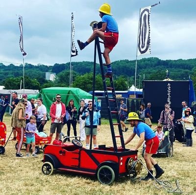 Circadiantroupe's profile picture. UK Outdoor Arts Company