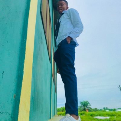 BZinir95's profile picture. 