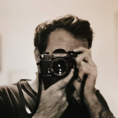 Aspiring film photographer currently based in Berlin: Street | Colour | Black and White