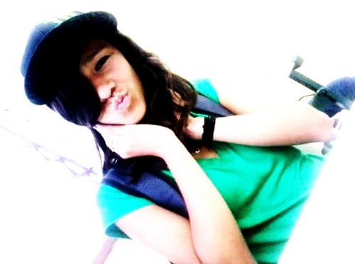 orkut:http://t.co/kS088s93Ai
msn:raianalinda2009@hotmail.com