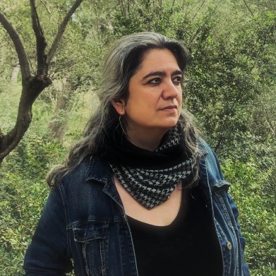 Docent i investigadora. Crítica teatral a @nuvol_com, @elnacionalcat i @Recomana_. Arts escèniques a @Compasdamalgama. Prof. al Màster d'Humanitats @UOCartshum.