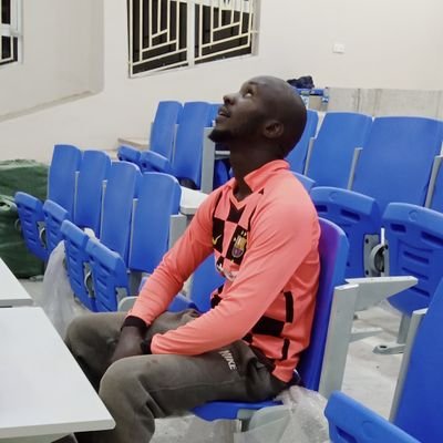 SimonNasamu's profile picture.
