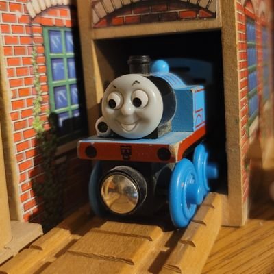 Thomas_Critical Profile Picture