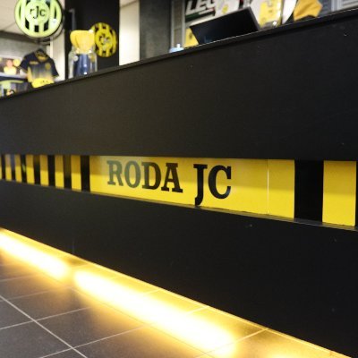 Officiële twitteraccount van de fanshop van Roda JC Kerkrade 🟡⚫⚒