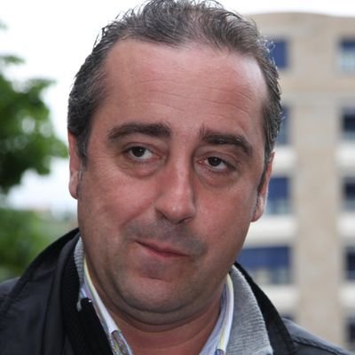 CoachVidaorreta's profile picture. Dios y entrenador del Lenovo Tenerife. Doble campeón de Europa y triple del mundo. Padre de Laso e íntimo de Díez. De Bilbado. Las aficiones me tienen manía.
