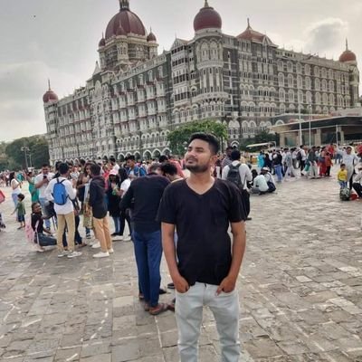 ashuunavadiya's profile picture. A wise man once said the true history of the world is the history of great conversations in elegant rooms.