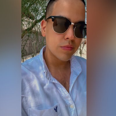 Yo iba a escribir algo acerca de mi, pero se me olvidó...