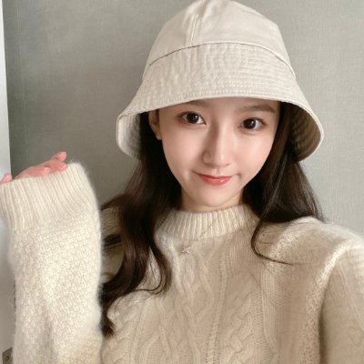 Shirley69479897's profile picture. 