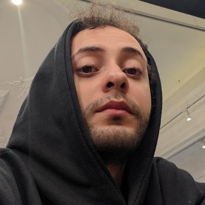 renanmirandadev's profile picture. 27 | A fanatic by choice #Lakeshow 💜💛